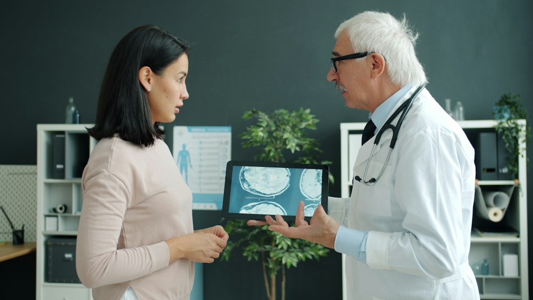 Doctors reviewing diagnostic scan